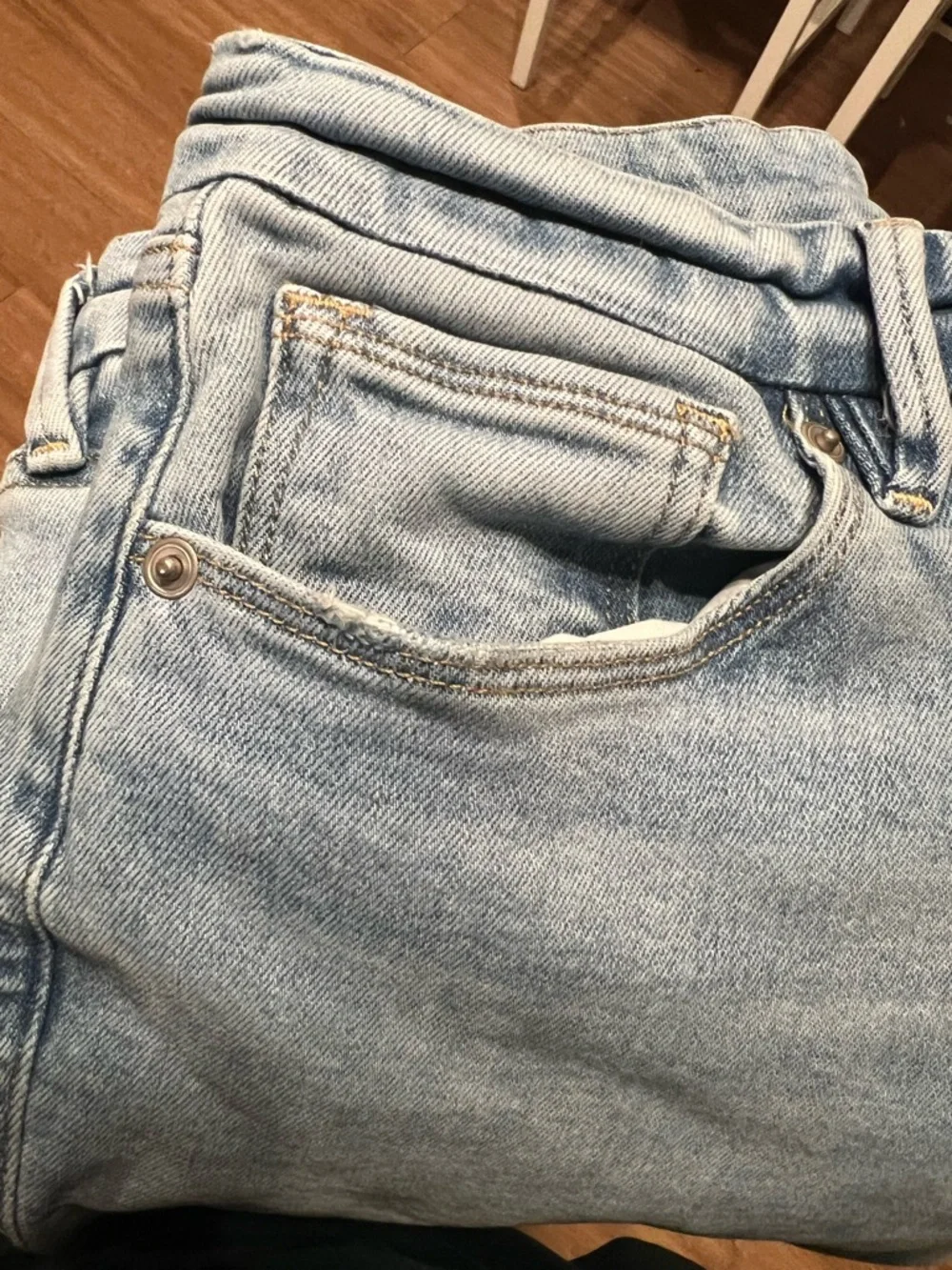 Good American Light Blue High-Rise Flare Jeans - Picture 5 of 9